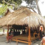 Berugak Sasak: Memperkenalkan Keindahan Budaya Lombok dalam Desain Tradisional yang Menawan